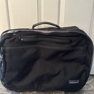 Convertible Patagonia BlackTravel Pack - Unisex